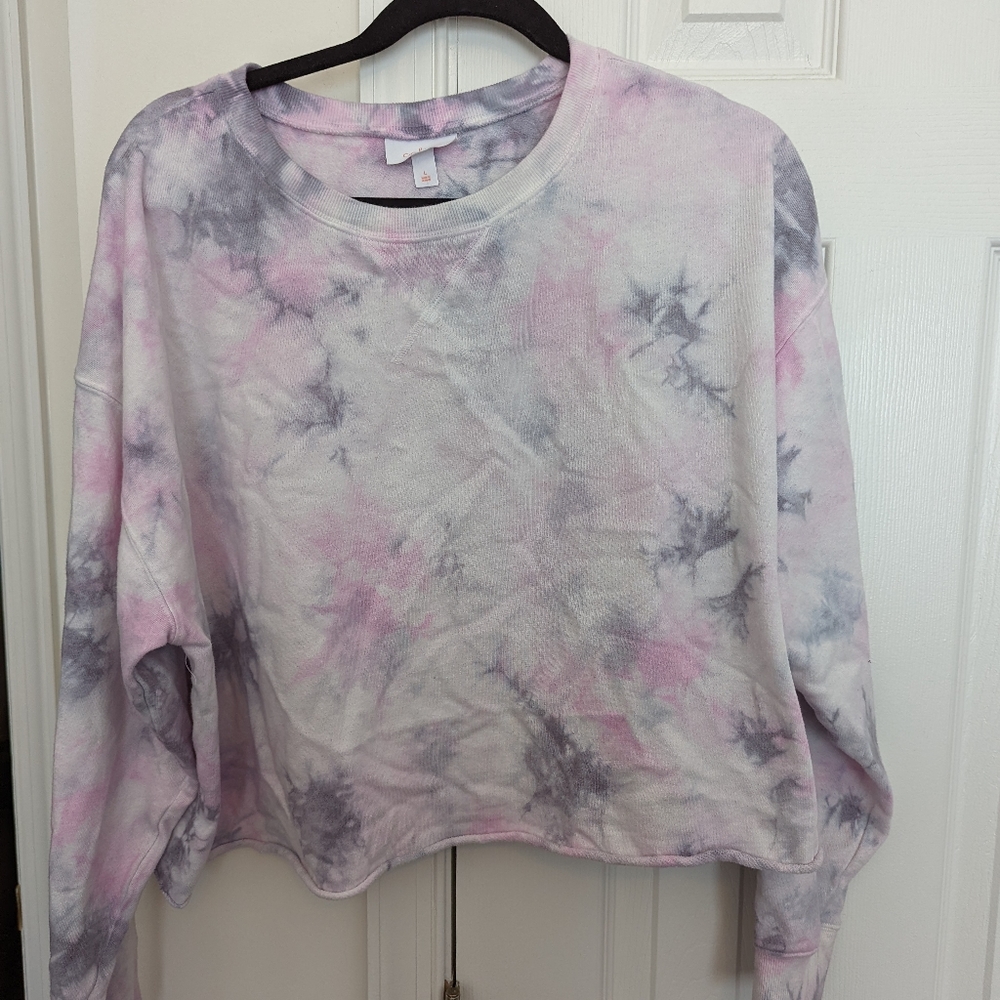 Colsie Tie Dye Crop Sweatshirt‎